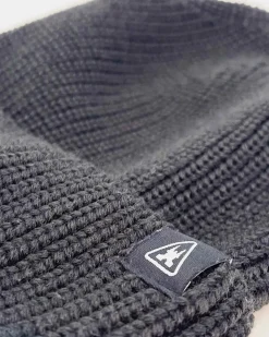 Beanie U
